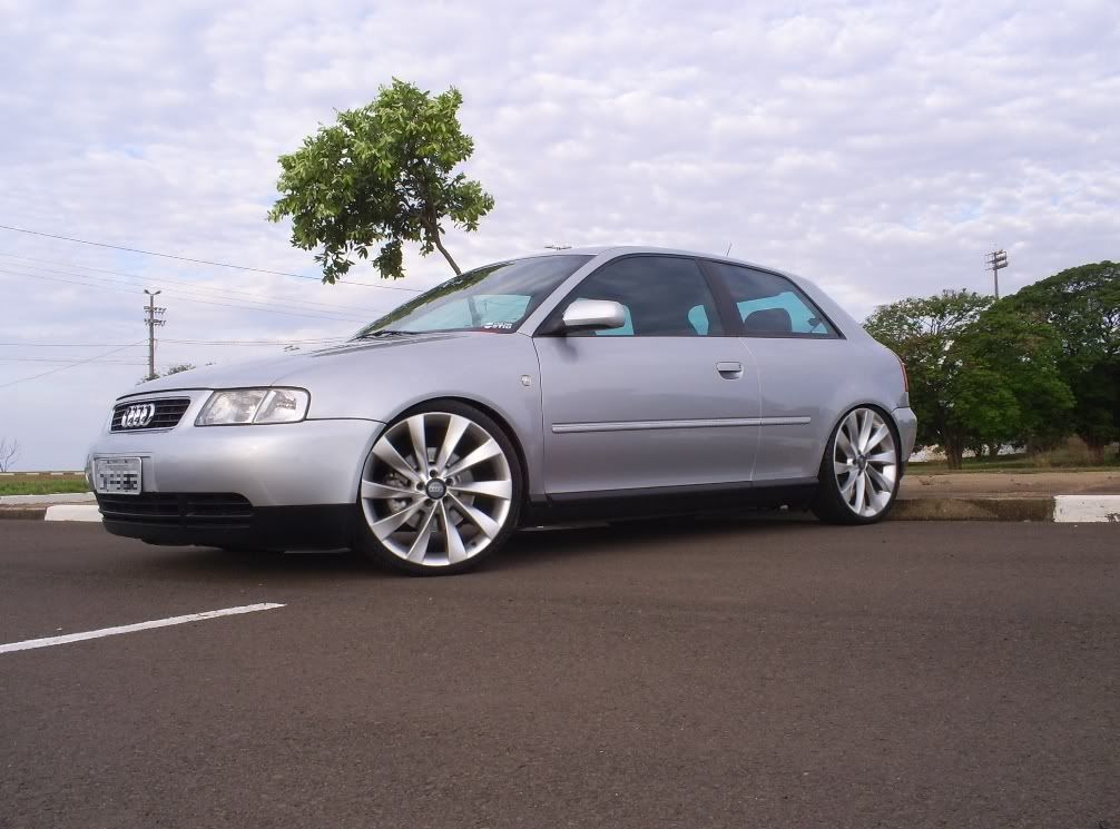 audi042x1.jpg