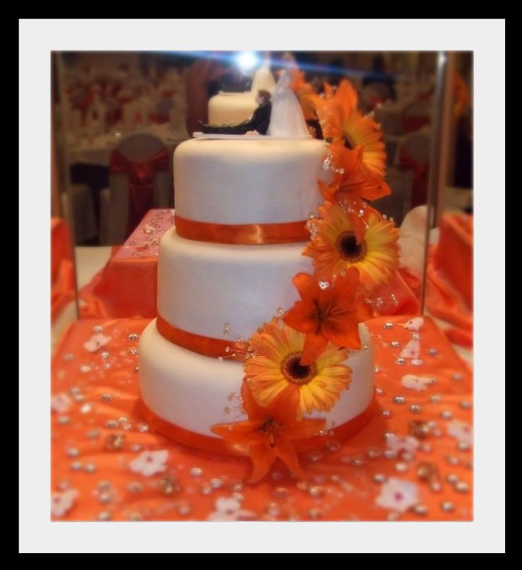 Jess011jpg Orange Lily Wedding Cake